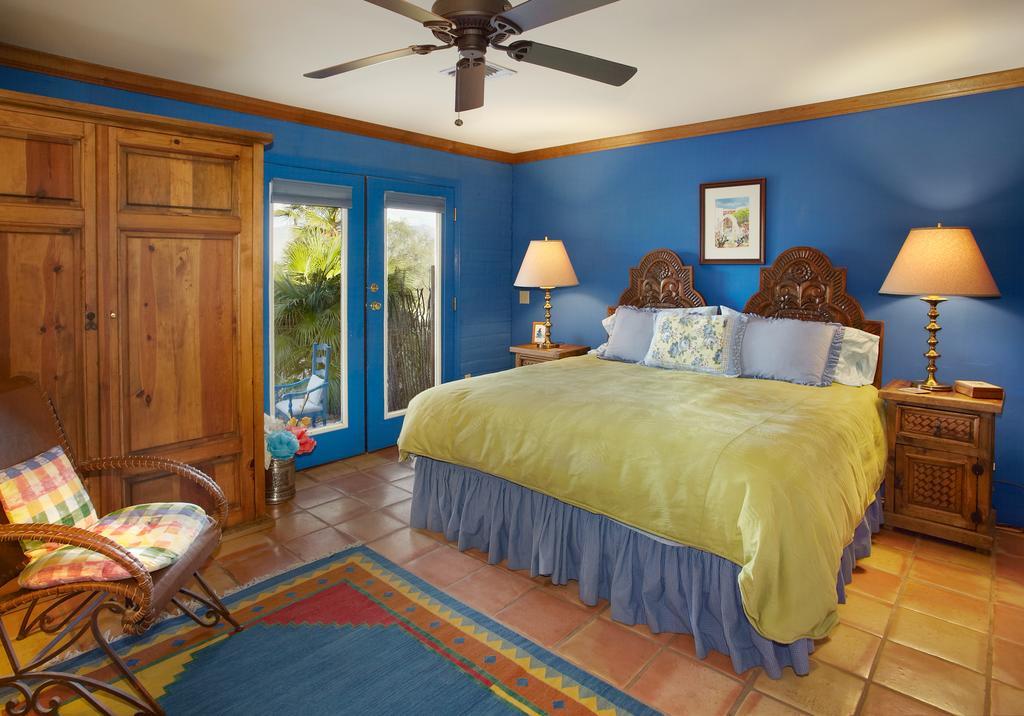 Cactus Cove Bed And Breakfast Inn Tanque Verde Room photo
