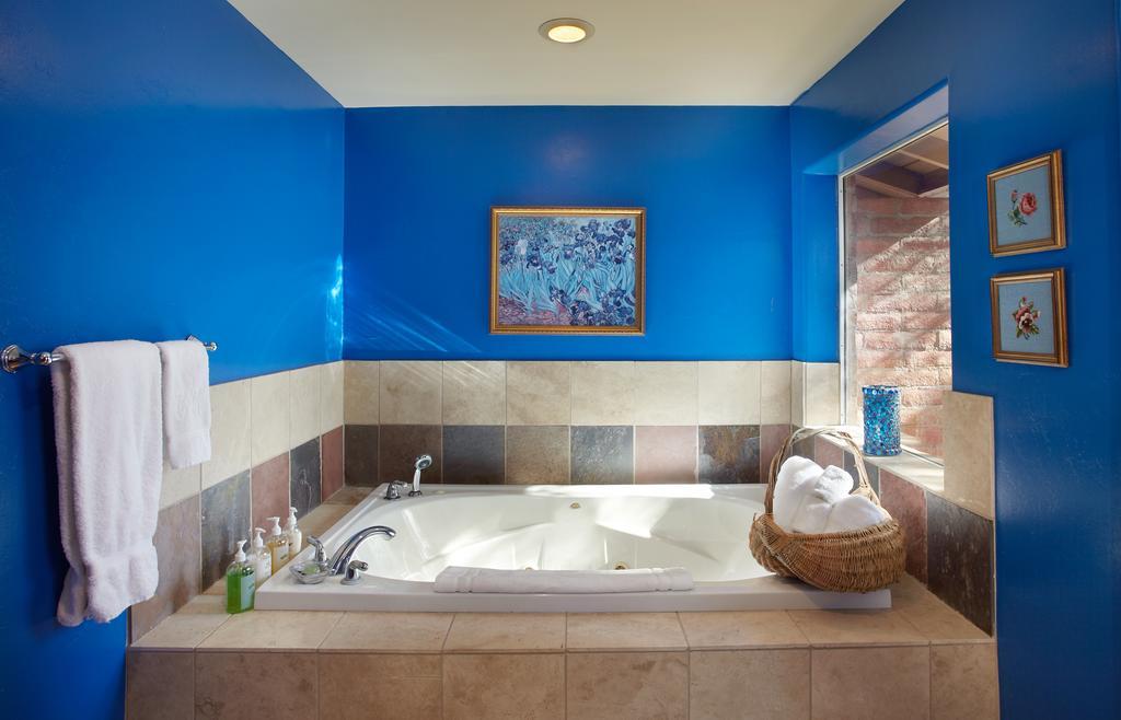 Cactus Cove Bed And Breakfast Inn Tanque Verde Room photo